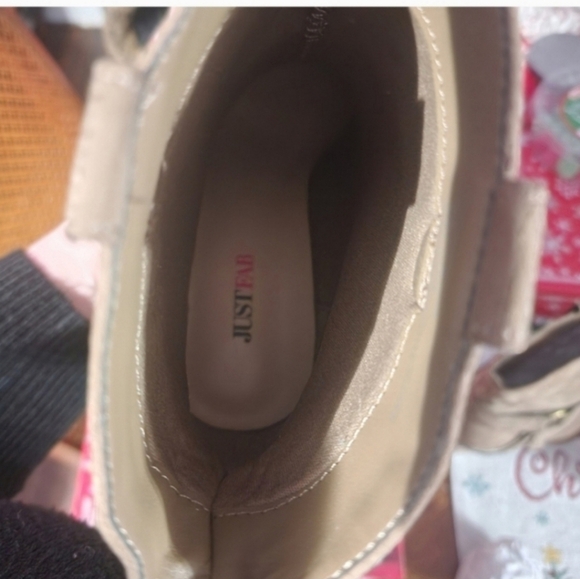 🍁🍂Nwt Justfab size 10 heeled boots - Picture 2 of 5